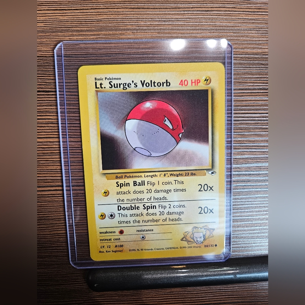 Pokemon Lt. Surge's Voltorb 84/132 Gym Heroes Card